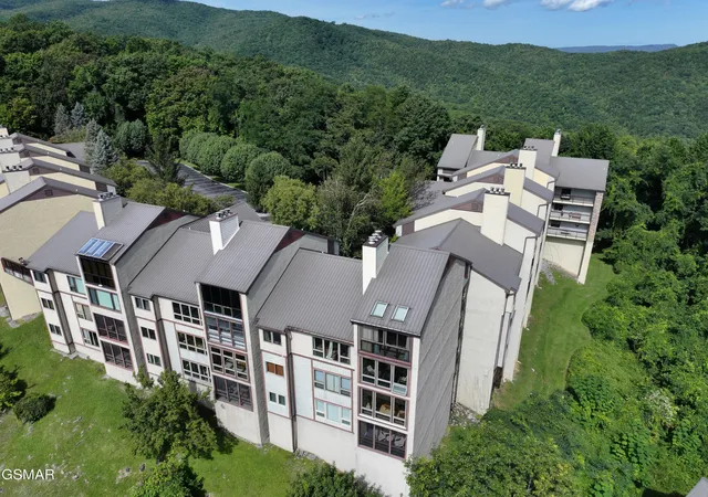 1st image of 1130 Ski View Dr #210, Gatlinburg, TN 37738 | MLS# 3510493