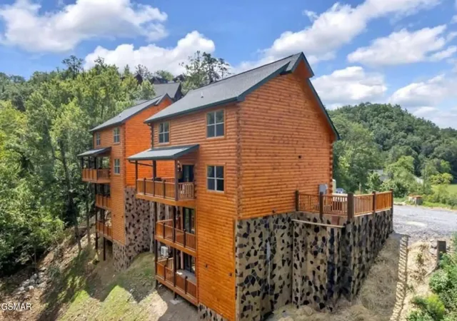 1st image of 1802 Stone Wood Way, Sevierville, TN 37862 | MLS# 3510510