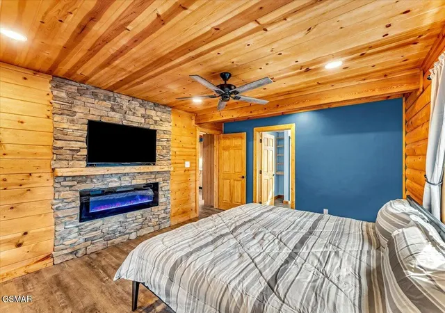 Photo 3 of Single family home for sale at 2321 Willow Ln, Sevierville, TN 37862 | MLS# 3270057 | Listing updated on 2026-09-20