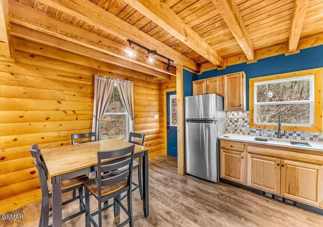 Photo 4 of Single family home for sale at 2321 Willow Ln, Sevierville, TN 37862 | MLS# 3270057 | Listing updated on 2026-09-20