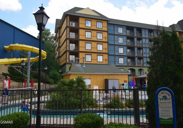 2nd image of 225 Collier Dr #UNIT 1516, Sevierville, TN 37862 | MLS# 3524671
