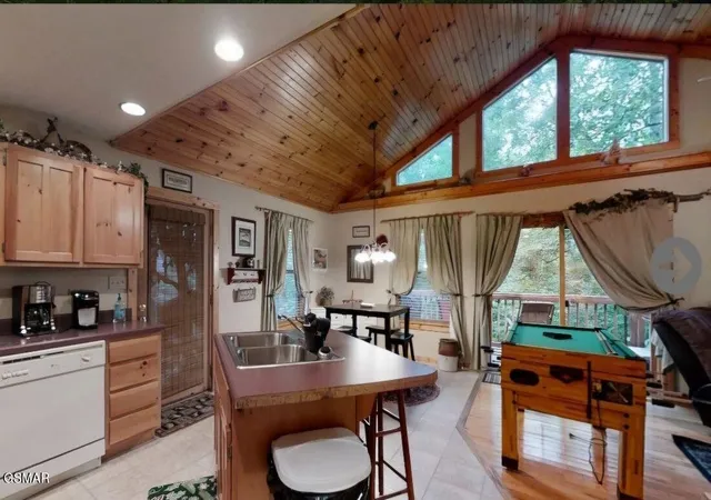 Homes for sale in Pigeon Forge, TN | 335 Greenwood Way, Pigeon Forge, TN 37863 | MLS# 3264183