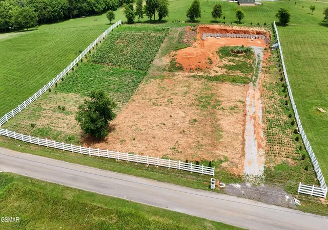 Photo 1 of Land for sale at 925 Holston Shrs Dr, Rutledge, TN 37861 | MLS# 3302450 | Listing updated on 2026-08-19