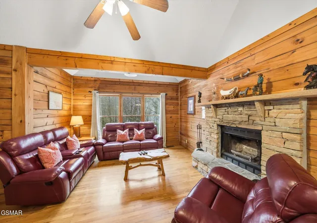 Homes for sale in Sevierville, TN | 3542 Country Pines Way, Sevierville, TN 37876 | MLS# 3269828