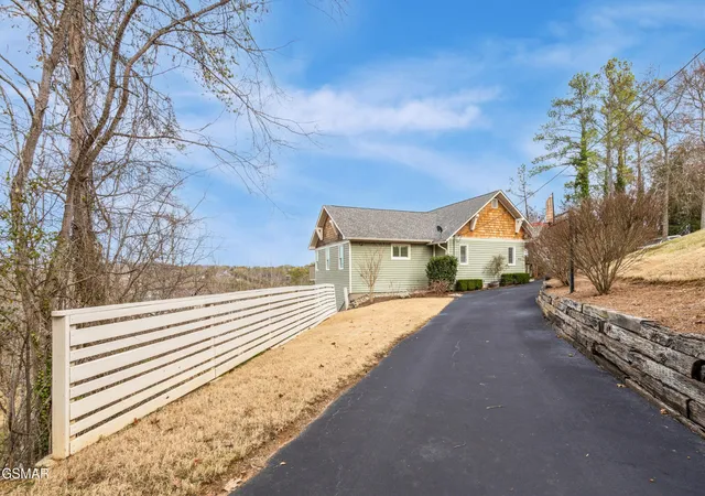 2nd image of 1965 Mccroskey Lane, Sevierville, TN 37876 | MLS# 3263110