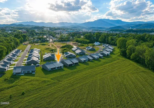 image of 712 Snowflower Circle, Pigeon Forge, TN 37863 | MLS# 3322510