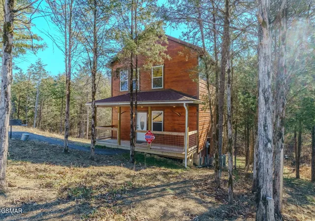 2nd image of 2540 White Timberlake Dr, Sevierville, TN 37876 | MLS# 3278218