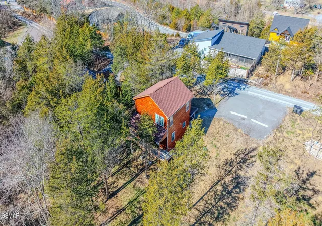 28th image of 2540 White Timberlake Dr, Sevierville, TN 37876 | MLS# 3278218