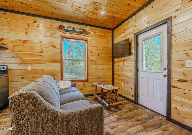 5th image of 2540 White Timberlake Dr, Sevierville, TN 37876 | MLS# 3278218