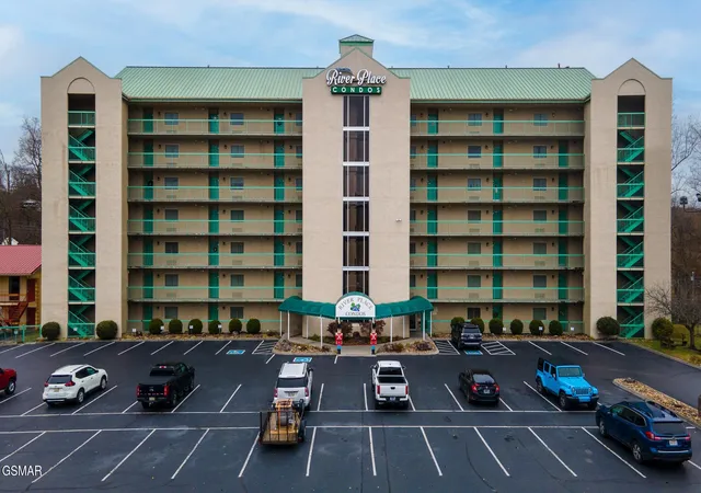 1st image of 3215 N River Road #STE 503, Pigeon Forge, TN 37863 | MLS# 3270025