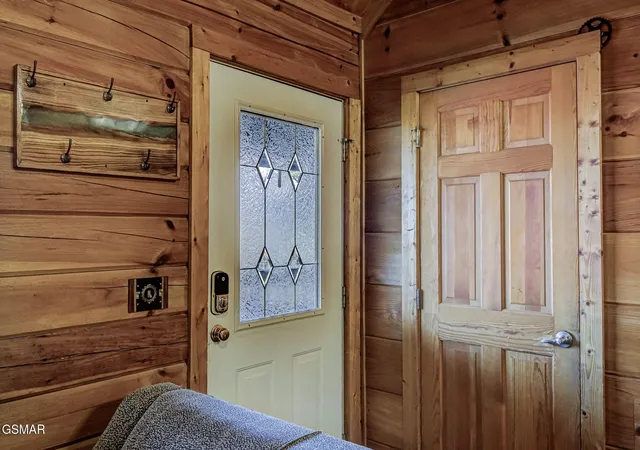 image of 515 Chickasaw Gap Way, Pigeon Forge, TN 37863 | MLS# 3298367
