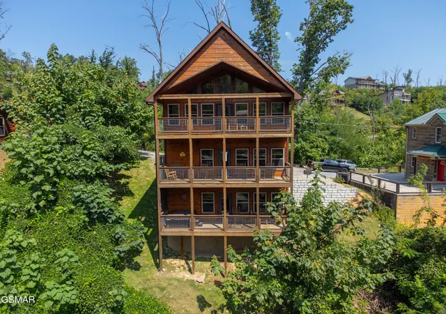53rd image of 519 Edgewood Dr, Gatlinburg, TN 37738 | MLS# 3317245