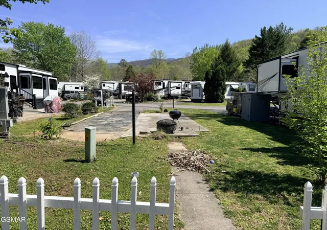 5th image of 4229 E Parkway #225, Gatlinburg, TN 37738 | MLS# 3513059