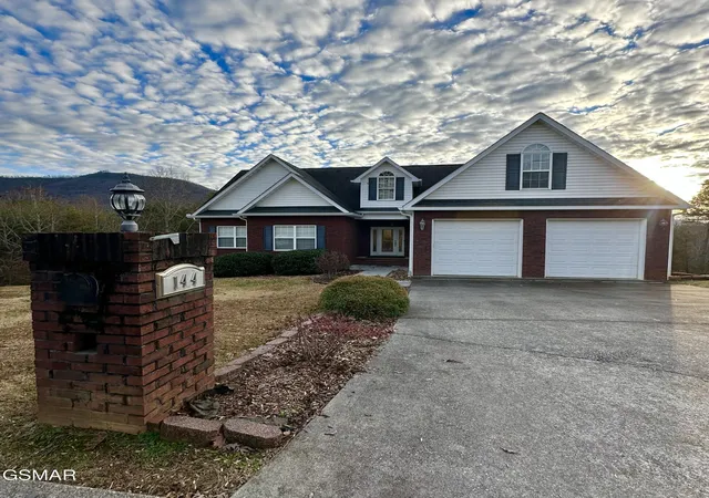 1st image of 144 Burning Oaks Dr Dr, Sevierville, TN 37876 | MLS# 3304373