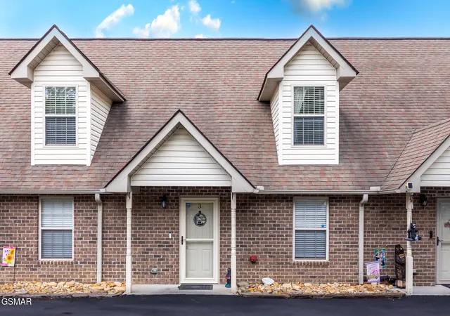 2nd image of 3347 Frontier View Dr #Unit 3, Sevierville, TN 37876 | MLS# 3270051