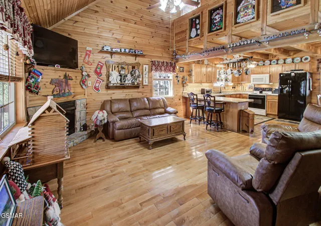 5th image of 4917 Latta Way, Gatlinburg, TN 37738 | MLS# 3279115