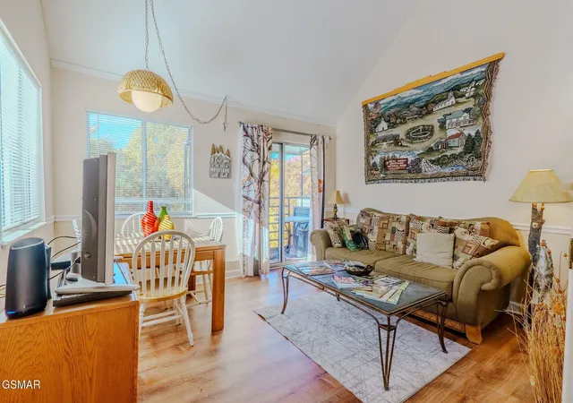 3rd image of 1260 Ski View Dr #APT 3301, Gatlinburg, TN 37738 | MLS# 3278335