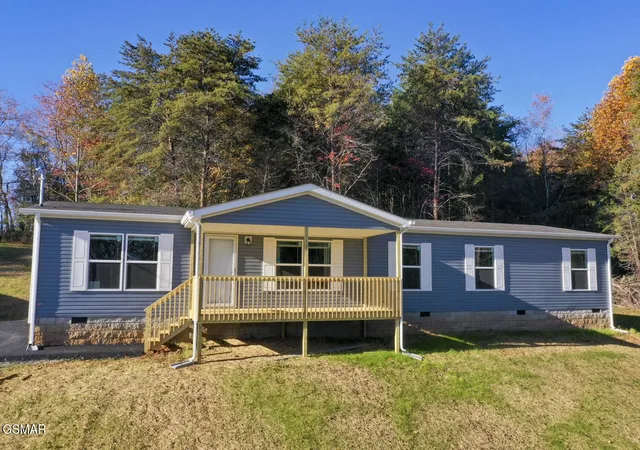 2nd image of 350 Bungalow Dr, Dandridge, TN 37725 | MLS# 3309985