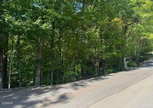 5th image of 17 Deer Path Lane, Gatlinburg, TN 37738 | MLS# 3298314