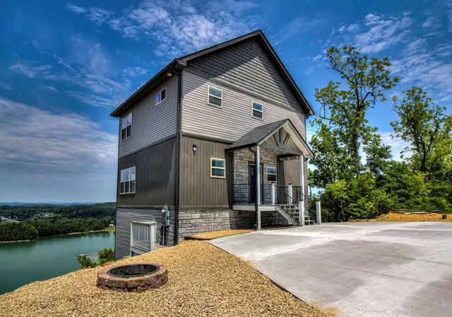 3rd image of 2324 Mary Alice Way, Sevierville, TN 37876 | MLS# 3276691