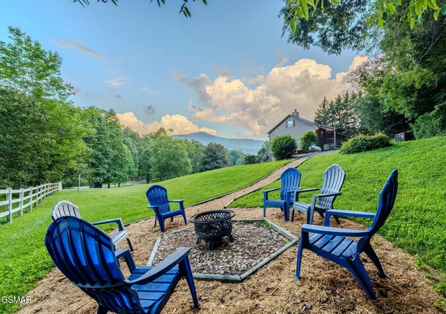 4th image of 3183 Wears Dr, Sevierville, TN 37862 | MLS# 3304510