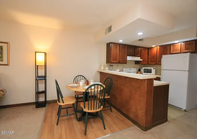 5th image of 1435 Wiley Oakley Dr #APT 158, Gatlinburg, TN 37738 | MLS# 3302040