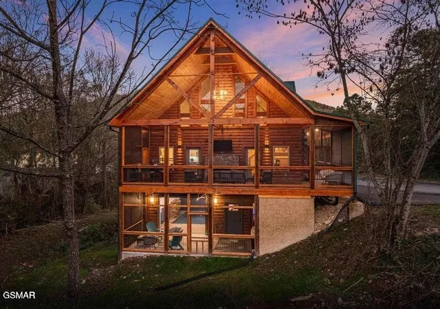 1st image of 727 Nighthawk Way, Pigeon Forge, TN 37863 | MLS# 3512744
