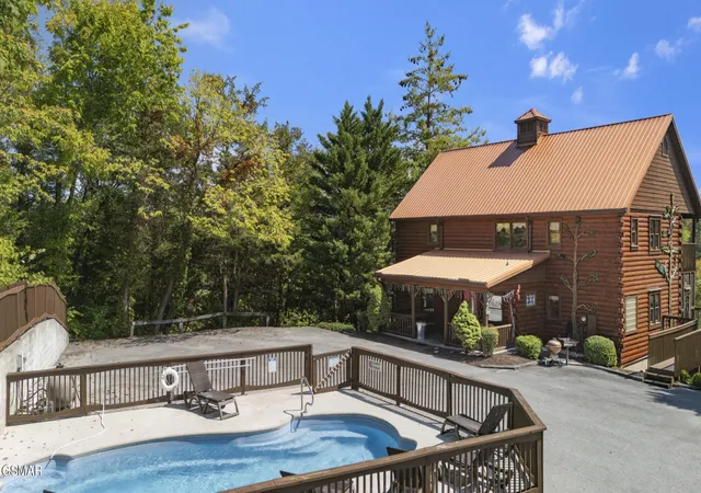 3rd image of 838 Bear Run Way, Sevierville, TN 37862 | MLS# 3307570