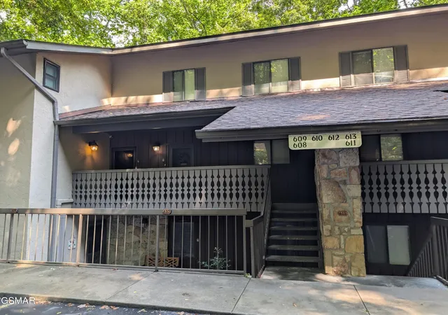 Homes for sale in Gatlinburg, TN | 1235 Ski Mountain Road #610, Gatlinburg, TN 37738 | MLS# 3263114