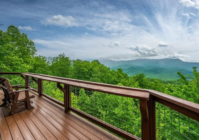 2nd image of 725 Big Bear Ridge Road, Gatlinburg, TN 37738 | MLS# 3510498