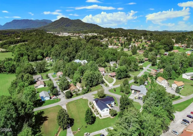 55th image of 500 Buckingham Dr, Newport, TN 37821 | MLS# 3321034