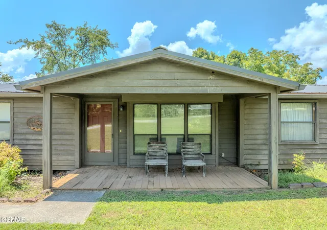 1st image of 1369 Paradise Lane, Dandridge, TN 37725 | MLS# 3278334
