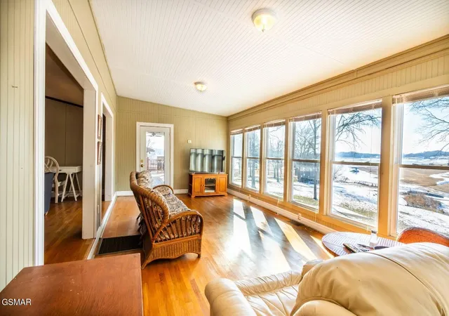 4th image of 1369 Paradise Lane, Dandridge, TN 37725 | MLS# 3278334