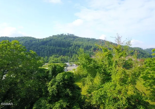 10th image of 0 Easy Street, Sevierville, TN 37862 | MLS# 3512745