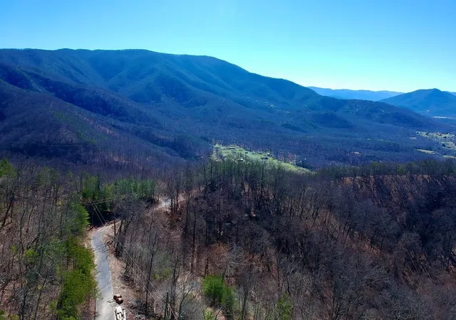 26th image of 1 Ravens Den Way, Sevierville, TN 37862 | MLS# 3524780