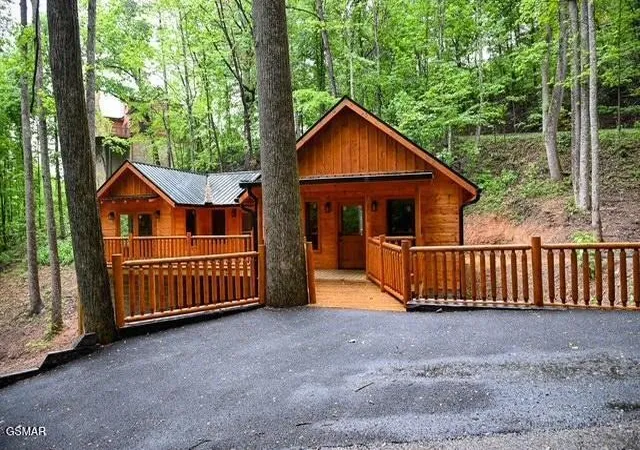3rd image of 1710 Orchard Dr, Sevierville, TN 37876 | MLS# 3314098