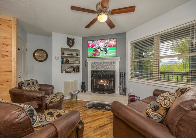 3rd image of 1386 Ski View Dr #U115, Gatlinburg, TN 37738 | MLS# 3278468