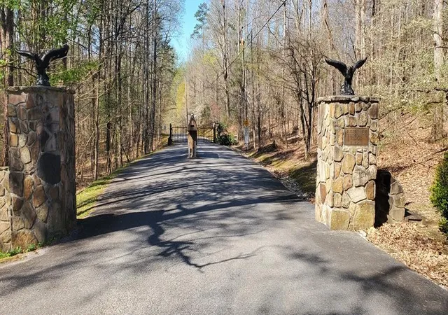 2nd image of 331 Chestnut Ridge, Walland, TN 37886 | MLS# 3270190