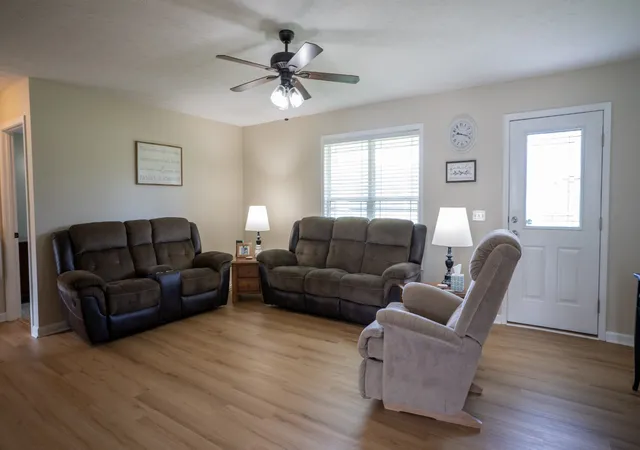 Photo 3 of Single family home for sale at 260 Miller Rd, Lafayette, TN 37083 | MLS# 3506160 | Listing updated on 2026-09-26