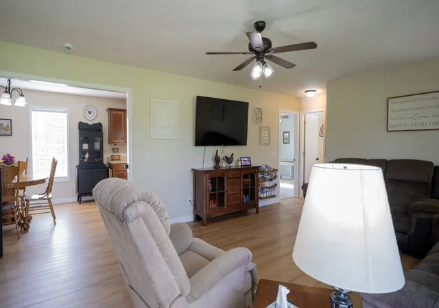 Photo 3 of Single family home for sale at 260 Miller Rd, Lafayette, TN 37083 | MLS# 3506160 | Listing updated on 2026-09-26