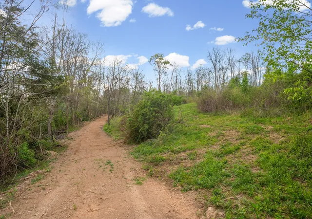 Photo 2 of Land for sale at 4 Bud Parker Ln, Erin, TN 37061 | MLS# 3233514 | Listing updated on 2026-08-13