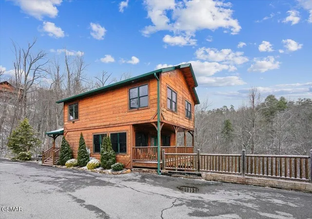 2nd image of 889 Great Smoky Way, Gatlinburg, TN 37738 | MLS# 3304482