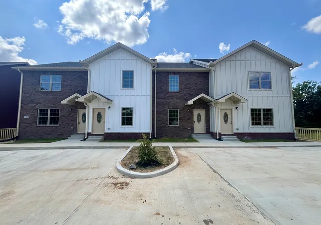 1st image of 500 Peachers Mill Rd, Clarksville, TN 37042 | MLS# 3270183
