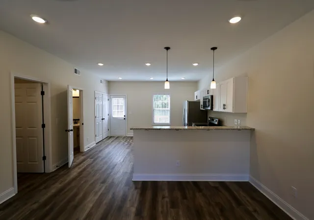 5th image of 500 Peachers Mill Rd, Clarksville, TN 37042 | MLS# 3270183