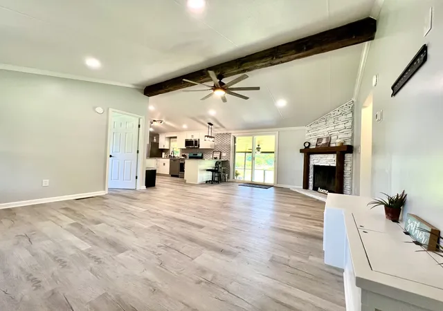 Homes for sale in Shelbyville, TN | 2137 Hwy 130 W, Shelbyville, TN 37160 | MLS# 3234019
