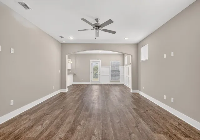 Photo 2 of Single family home for sale at 2218 Welltown Ln, Murfreesboro, TN 37128 | MLS# 3233838 | Listing updated on 2026-09-24