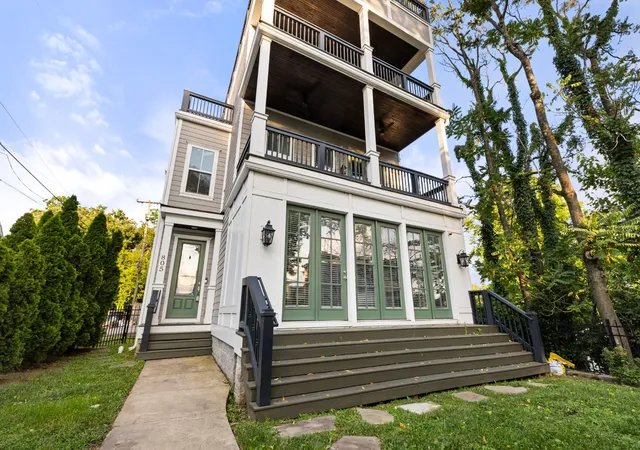 Photo 3 of Single family home for sale at 805 South 19th St, Nashville, TN 37206 | MLS# 3233717 | Listing updated on 2026-08-31