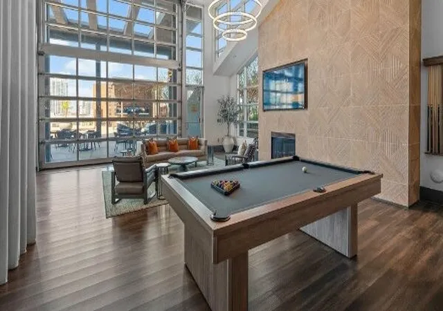 2nd image of 600 12Th Ave S, Nashville, TN 37203