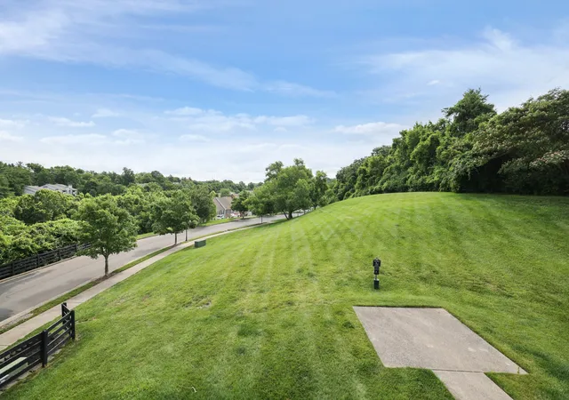 Homes for sale in Nashville, TN | 4720 Brighton Village Dr, Nashville, TN 37211 | Houzeo