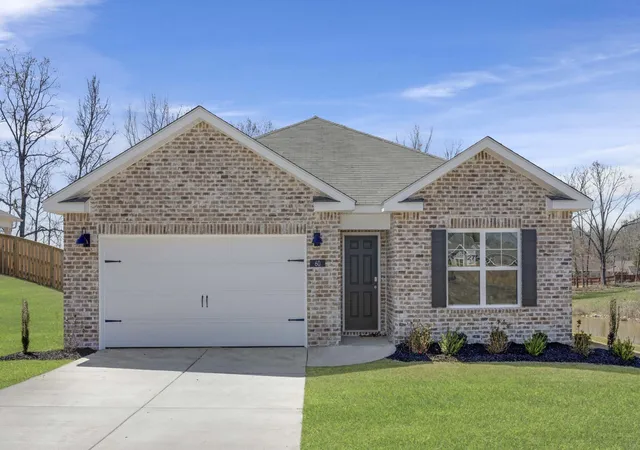 Homes for sale in Fayetteville, TN | 60 Aurora Circle, Fayetteville, TN 37334 | MLS# 3263200
